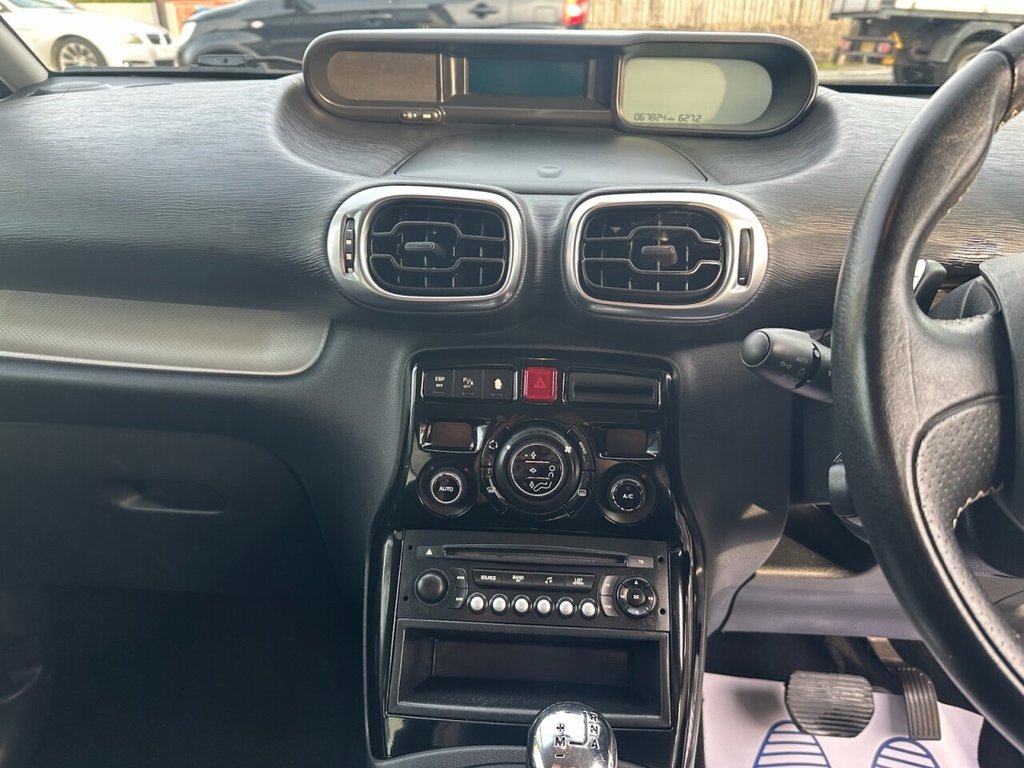 Used Citroen C3 Picasso 2012 for sale - 76105392: Photo 15