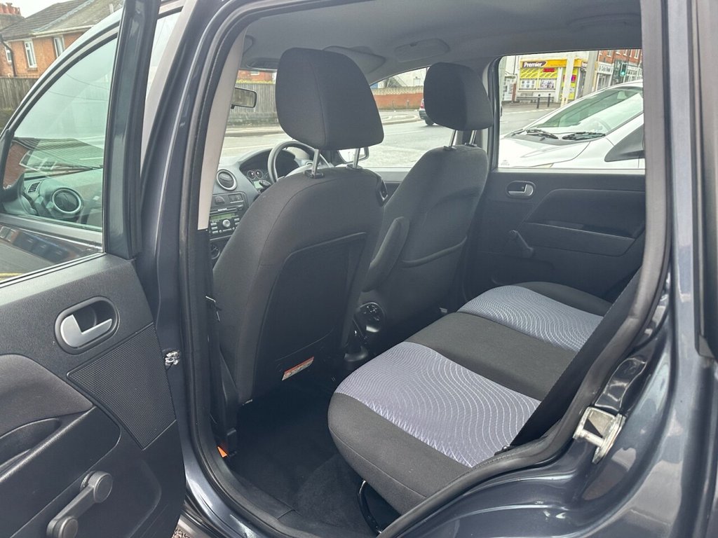 Used Ford Fusion 2010 for sale - 77287621: Photo 19