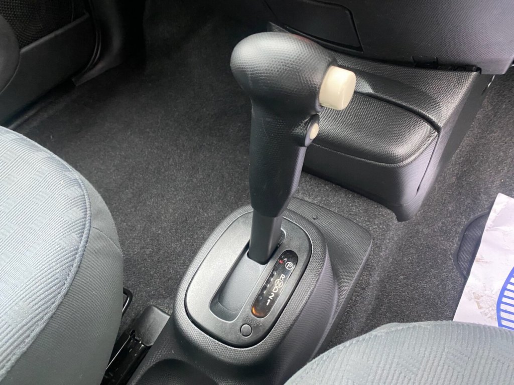 Used Nissan Micra 2004 for sale - 77919636: Photo 22