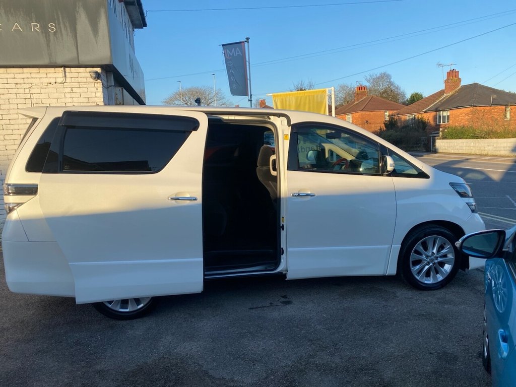 Used Toyota Vellfire 2011 for sale - 77919553: Photo 10