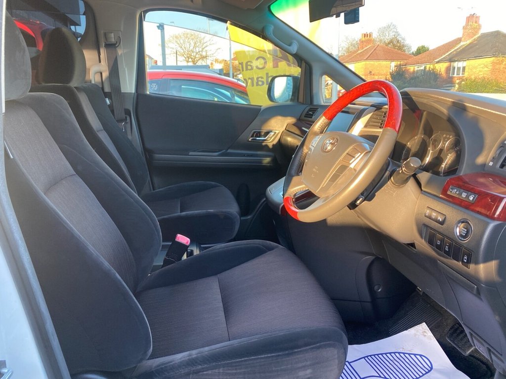 Used Toyota Vellfire 2011 for sale - 77919553: Photo 13