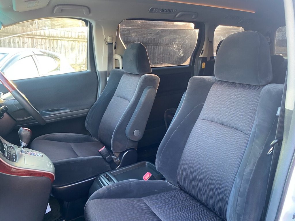 Used Toyota Vellfire 2011 for sale - 77919553: Photo 19