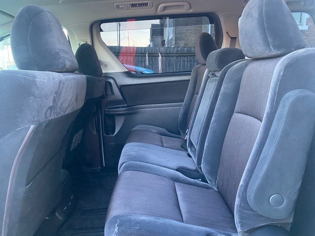 Used Toyota Vellfire 2011 for sale - 77919553: Photo 24