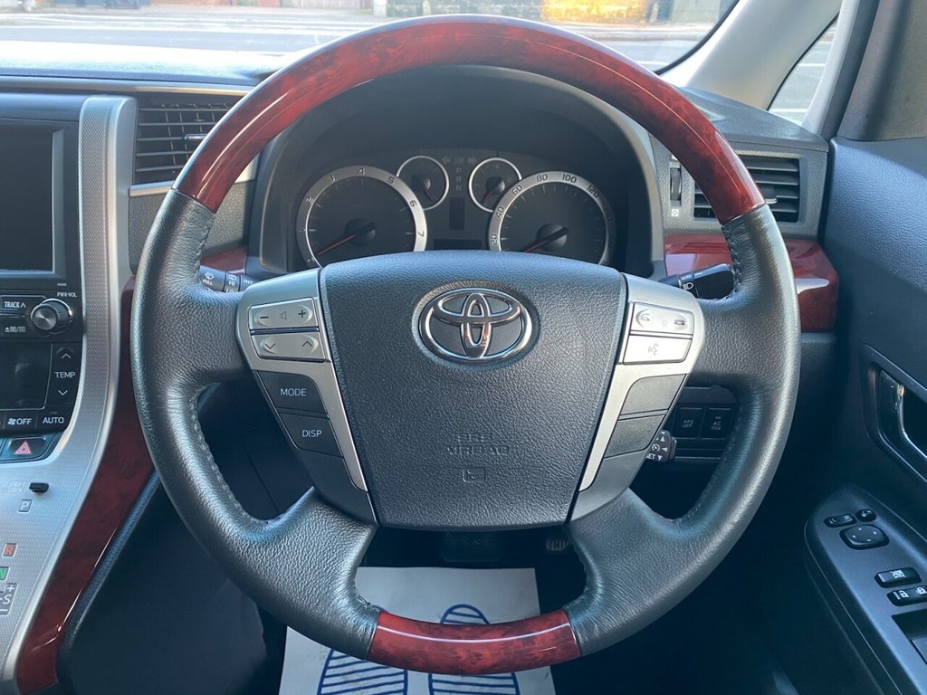 Used Toyota Vellfire 2011 for sale - 77919553: Photo 30