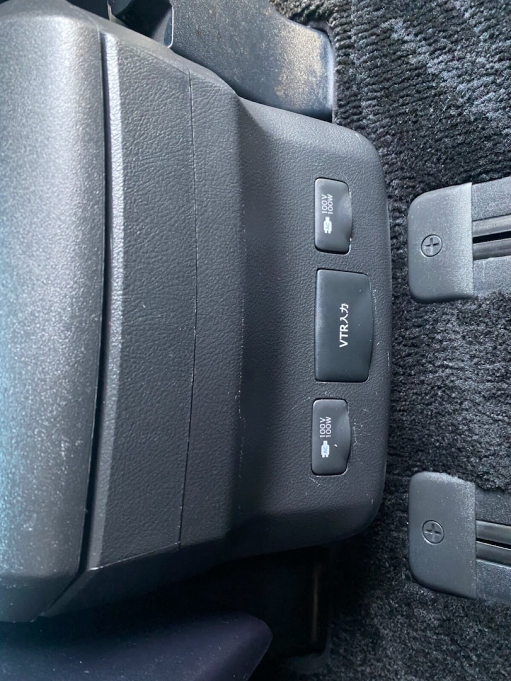 Used Toyota Vellfire 2011 for sale - 77919553: Photo 40