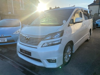 Used Toyota Vellfire 2011 for sale - 77919553: Photo
