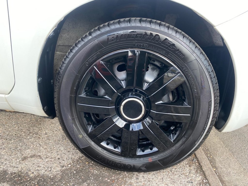 Used Suzuki Splash 2013 for sale - 76210534: Photo 28