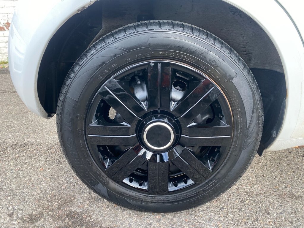 Used Suzuki Splash 2013 for sale - 76210534: Photo 29