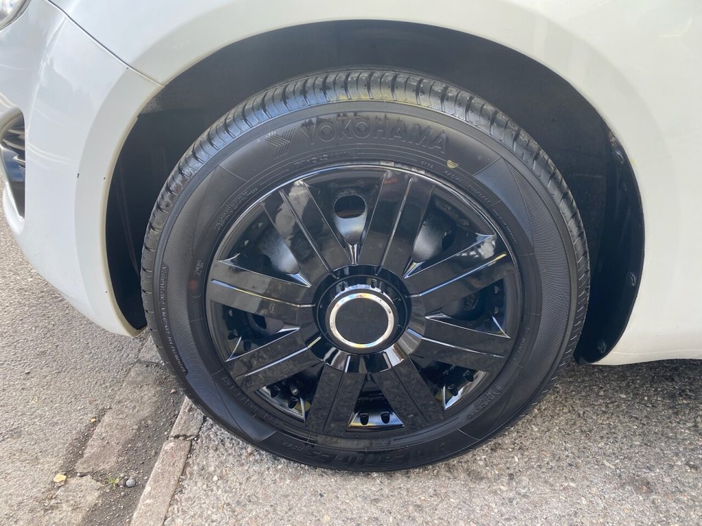 Used Suzuki Splash 2013 for sale - 76210534: Photo 31