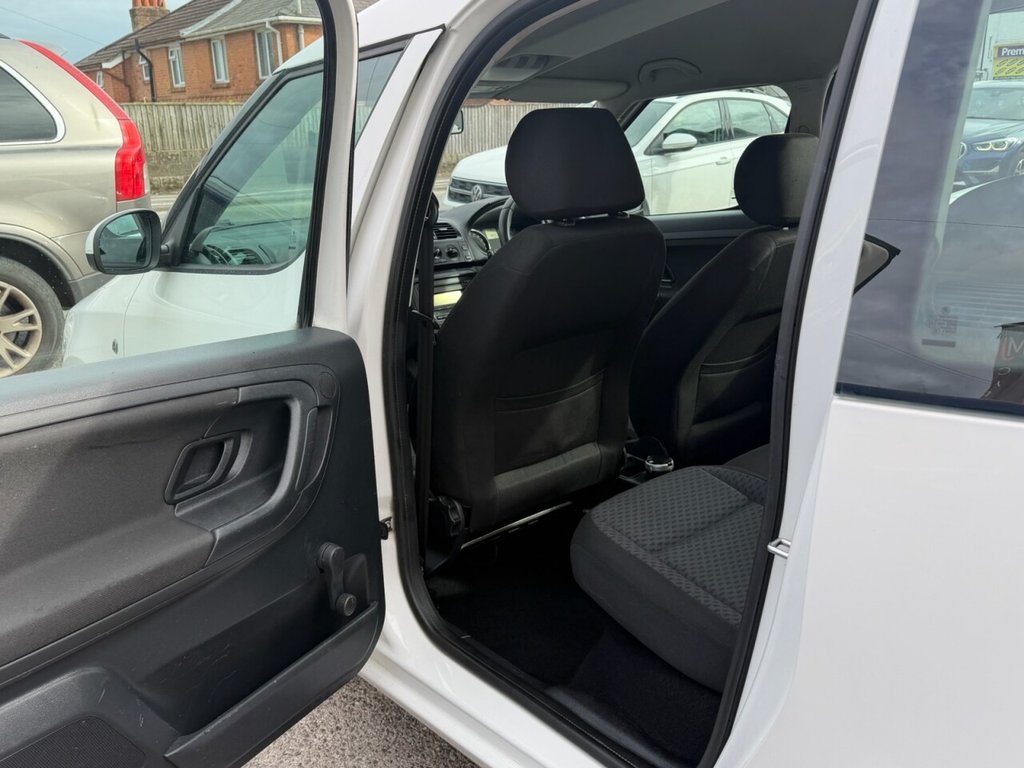 Used Skoda Roomster 2014 for sale - 78200705: Photo 15