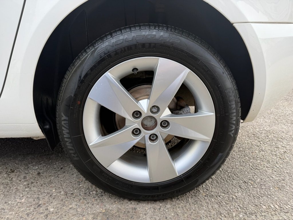 Used Skoda Roomster 2014 for sale - 78200705: Photo 23