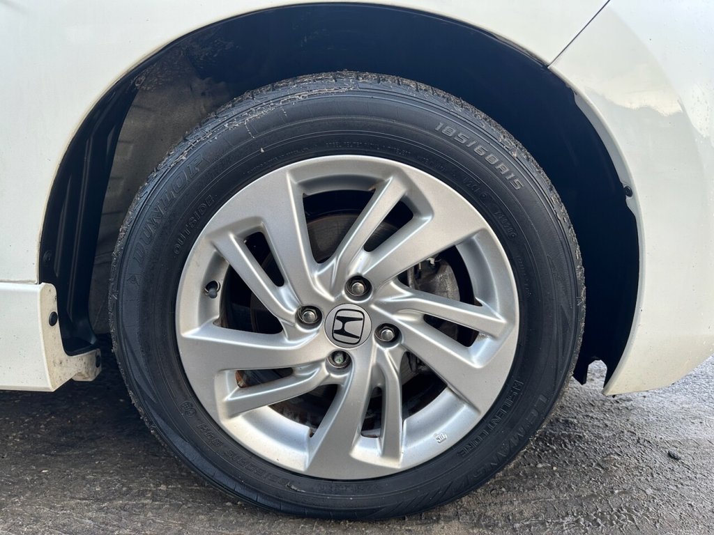 Used Honda Fit 2015 for sale - 76469758: Photo 26