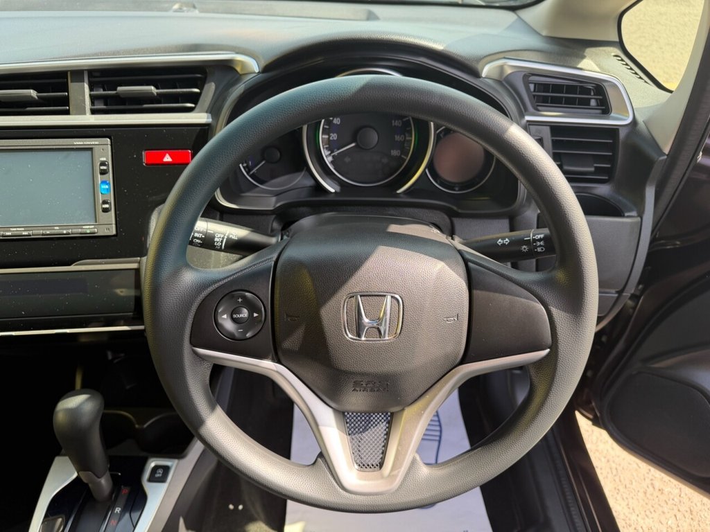 Used Honda Fit 2016 for sale - 77631602: Photo 7