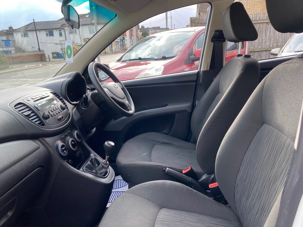 Used Hyundai i10 2013 for sale - 76820478: Photo 17