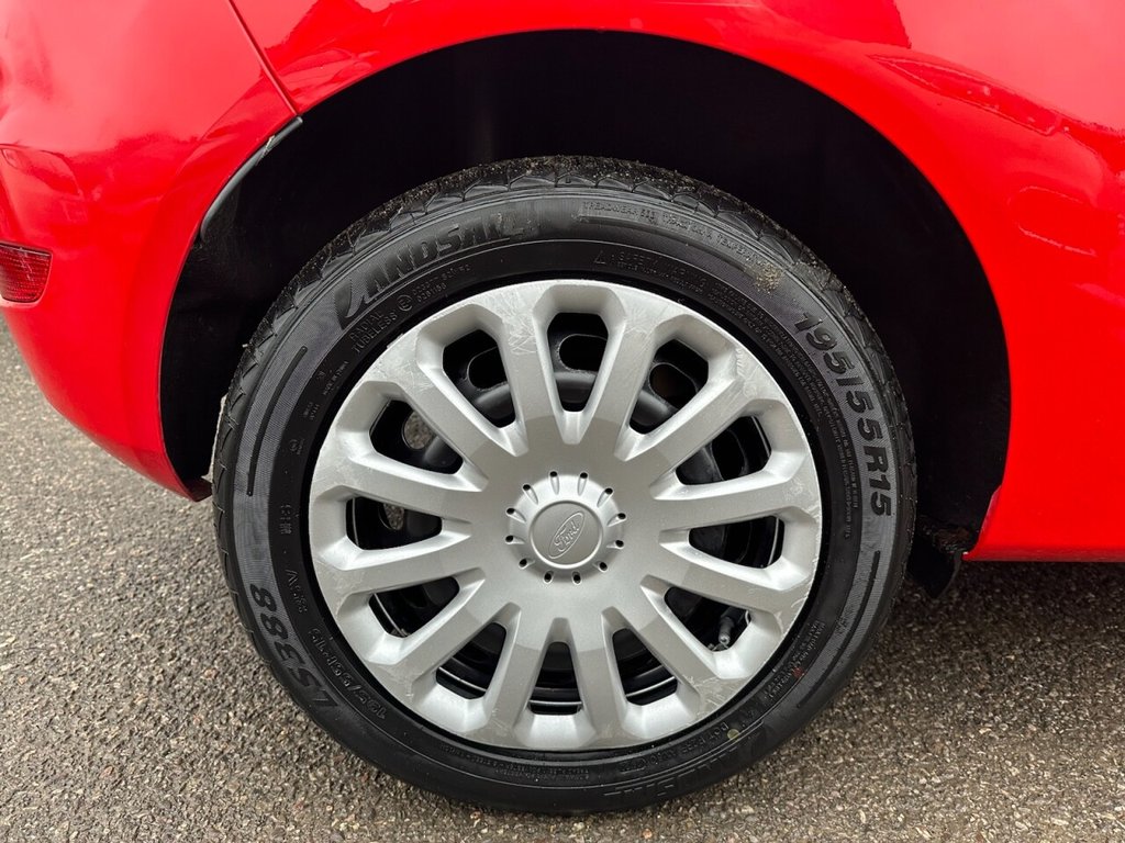 Used Ford Fiesta 2013 for sale - 77287570: Photo 15