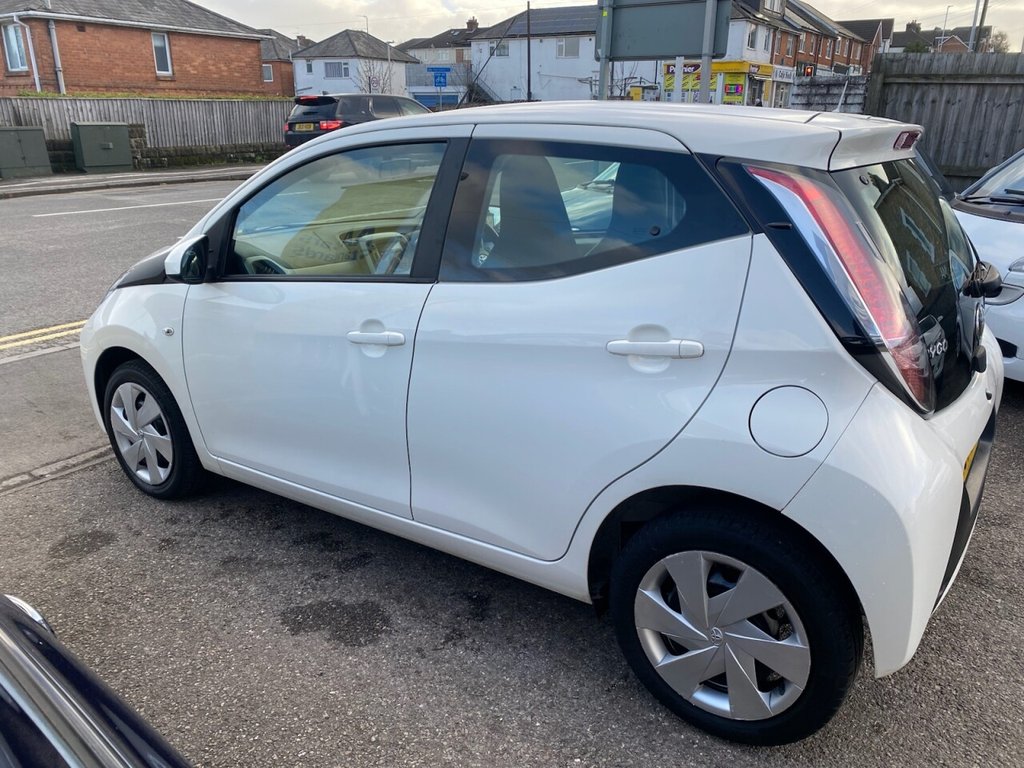 Used Toyota AYGO 2017 for sale - 76711096: Photo 11