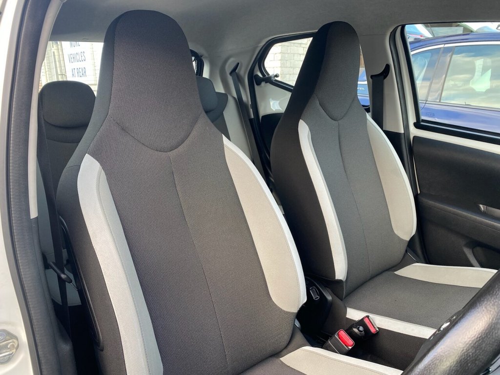 Used Toyota AYGO 2017 for sale - 76711096: Photo 14