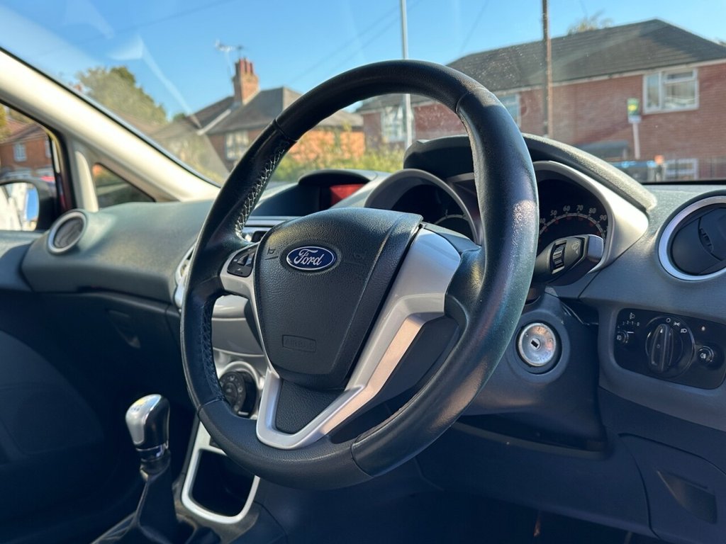 Used Ford Fiesta 2009 for sale - 76029263: Photo 16