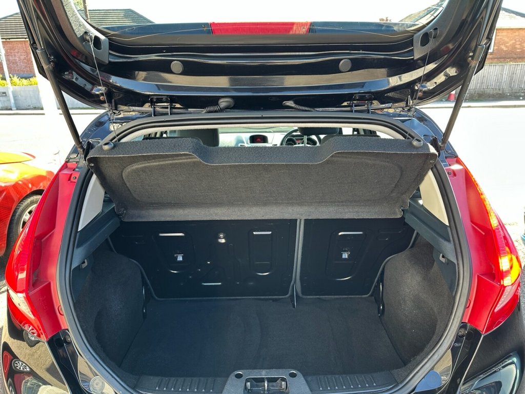 Used Ford Fiesta 2009 for sale - 76029263: Photo 22