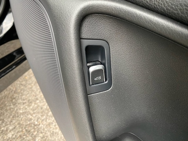Used Audi A6 Saloon 2017 for sale - 75654223: Photo 42