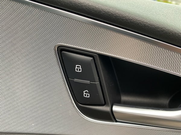 Used Audi A6 Saloon 2017 for sale - 75654223: Photo 43