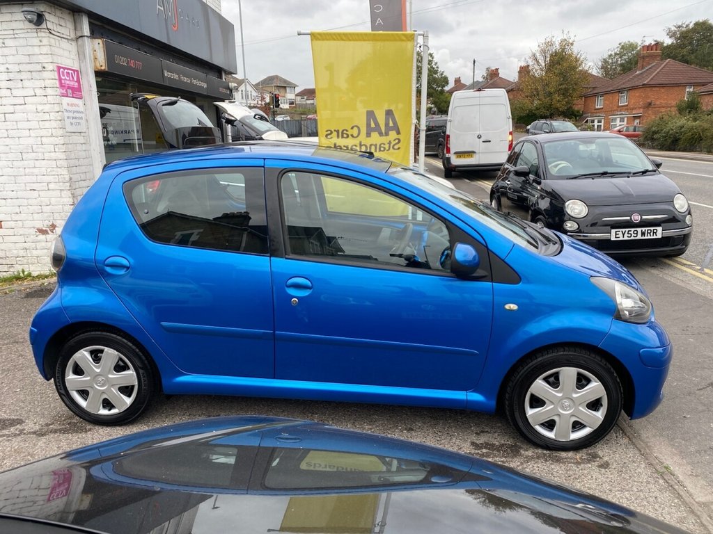 Used Toyota AYGO 2009 for sale - 76826488: Photo 11