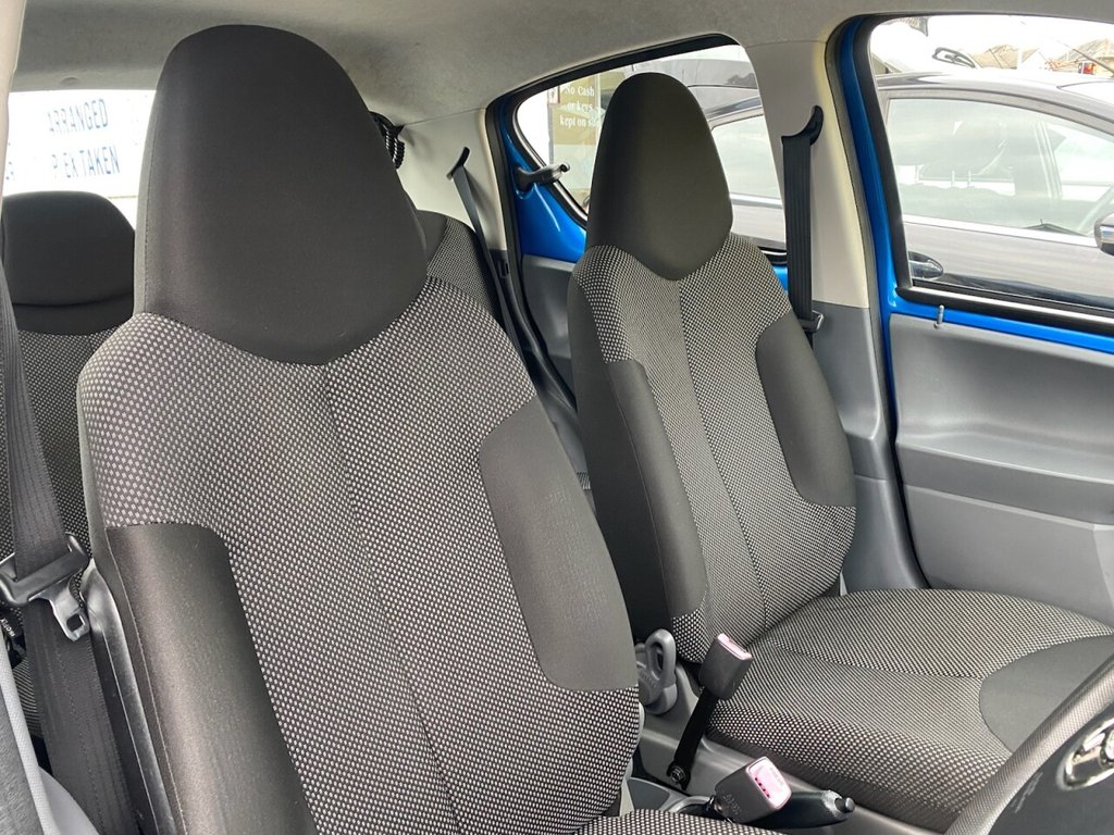 Used Toyota AYGO 2009 for sale - 76826488: Photo 14