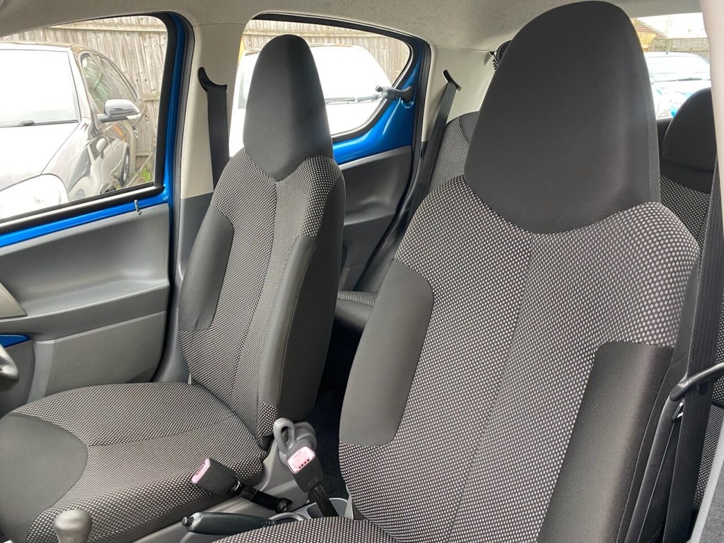 Used Toyota AYGO 2009 for sale - 76826488: Photo 18