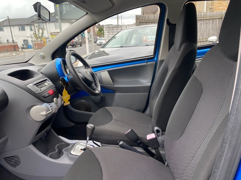 Used Toyota AYGO 2009 for sale - 76826488: Photo 19