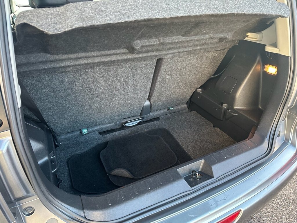 Used Nissan Note 2013 for sale - 77110900: Photo 35