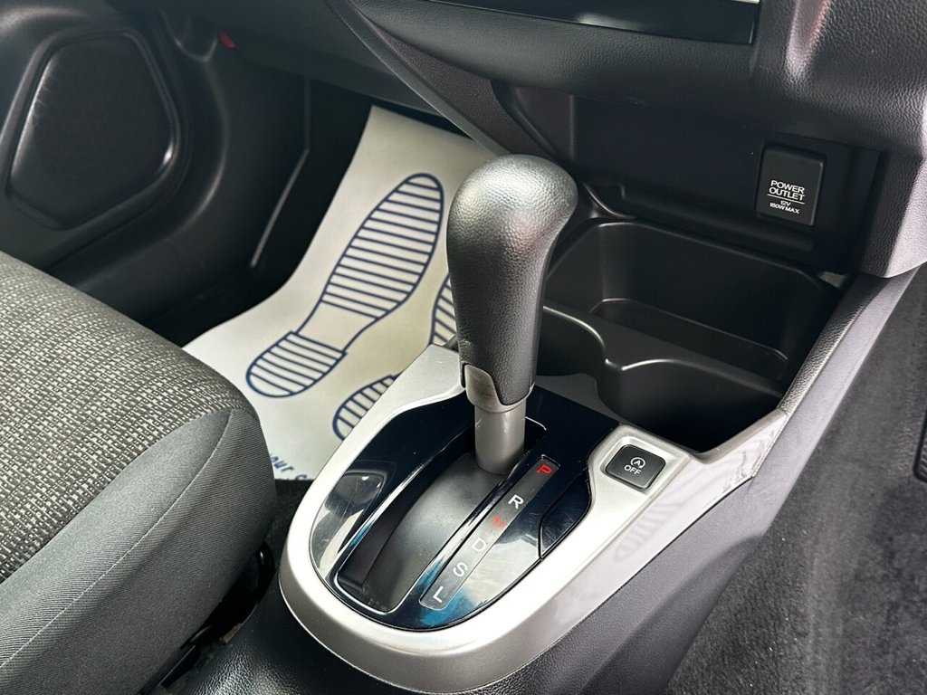 Used Honda Jazz 2016 for sale - 76546950: Photo 17