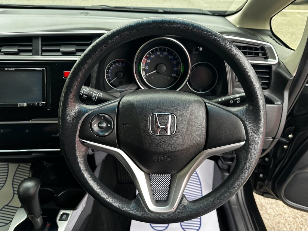 Used Honda Jazz 2016 for sale - 76546950: Photo 20