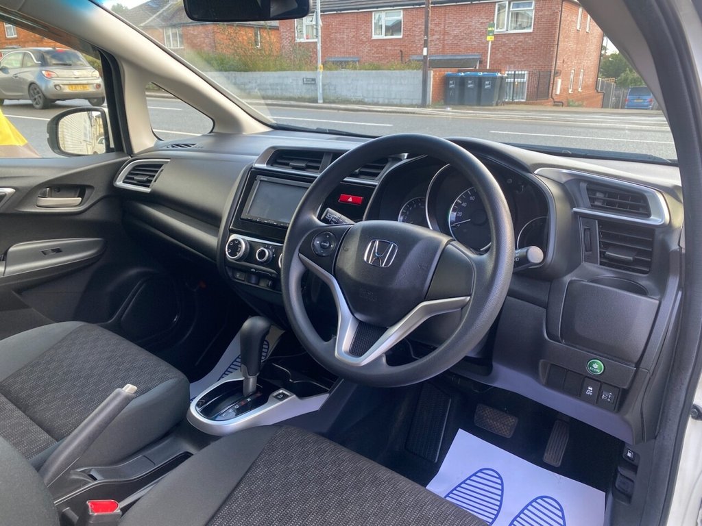 Used Honda Fit 2014 for sale - 77407702: Photo 13