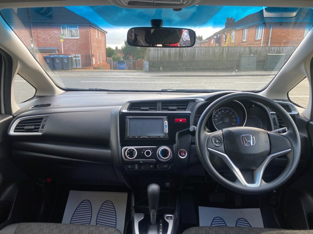 Used Honda Fit 2014 for sale - 77407702: Photo 16