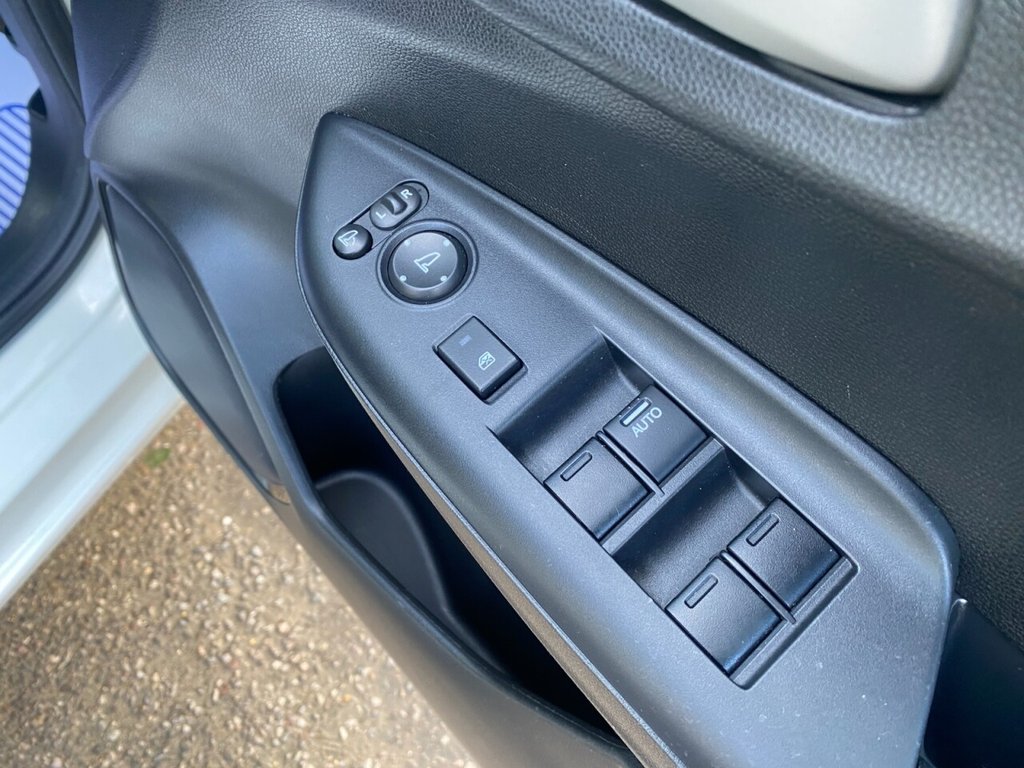 Used Honda Fit 2014 for sale - 77407702: Photo 28