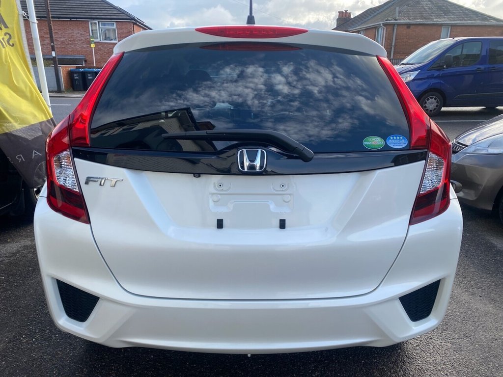 Used Honda Fit 2014 for sale - 77407702: Photo 7