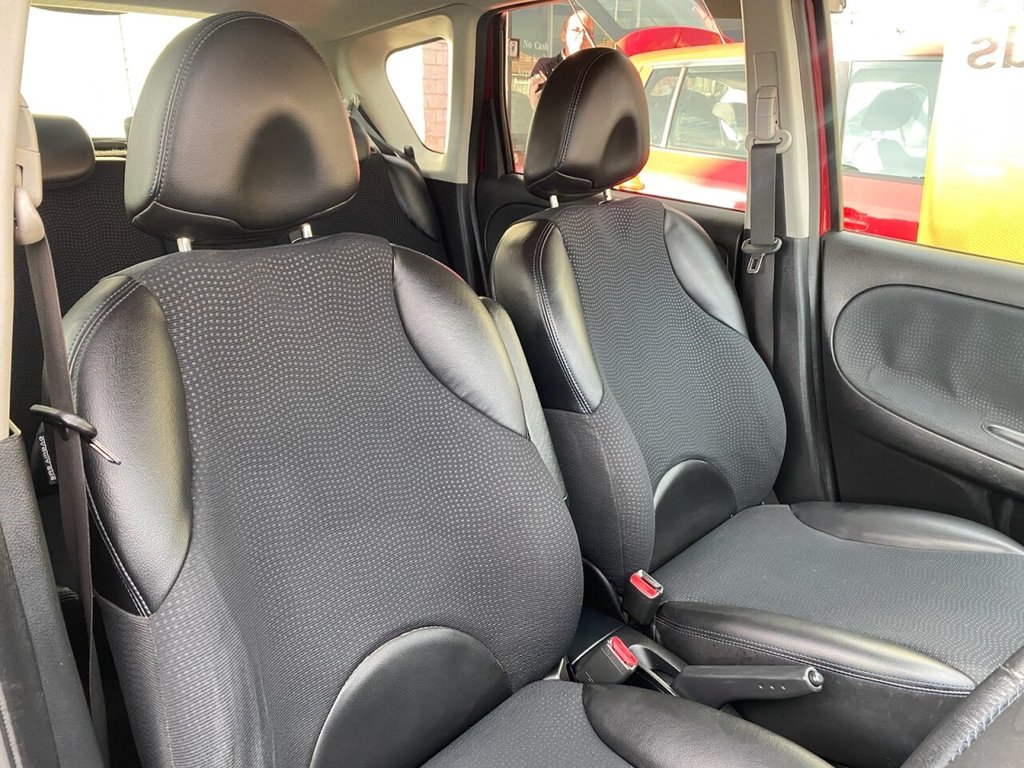 Used Nissan Note 2012 for sale - 75947868: Photo 13