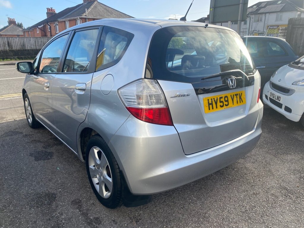 Used Honda Jazz 2009 for sale - 76711021: Photo 11