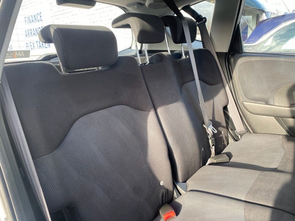 Used Honda Jazz 2009 for sale - 76711021: Photo 21