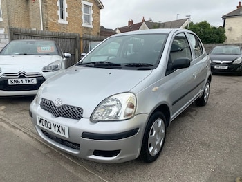 Used Toyota Yaris 2003 for sale - 74721935: Photo