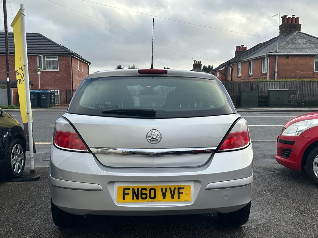 Used Vauxhall Astra 2010 for sale - 77038018: Photo 6