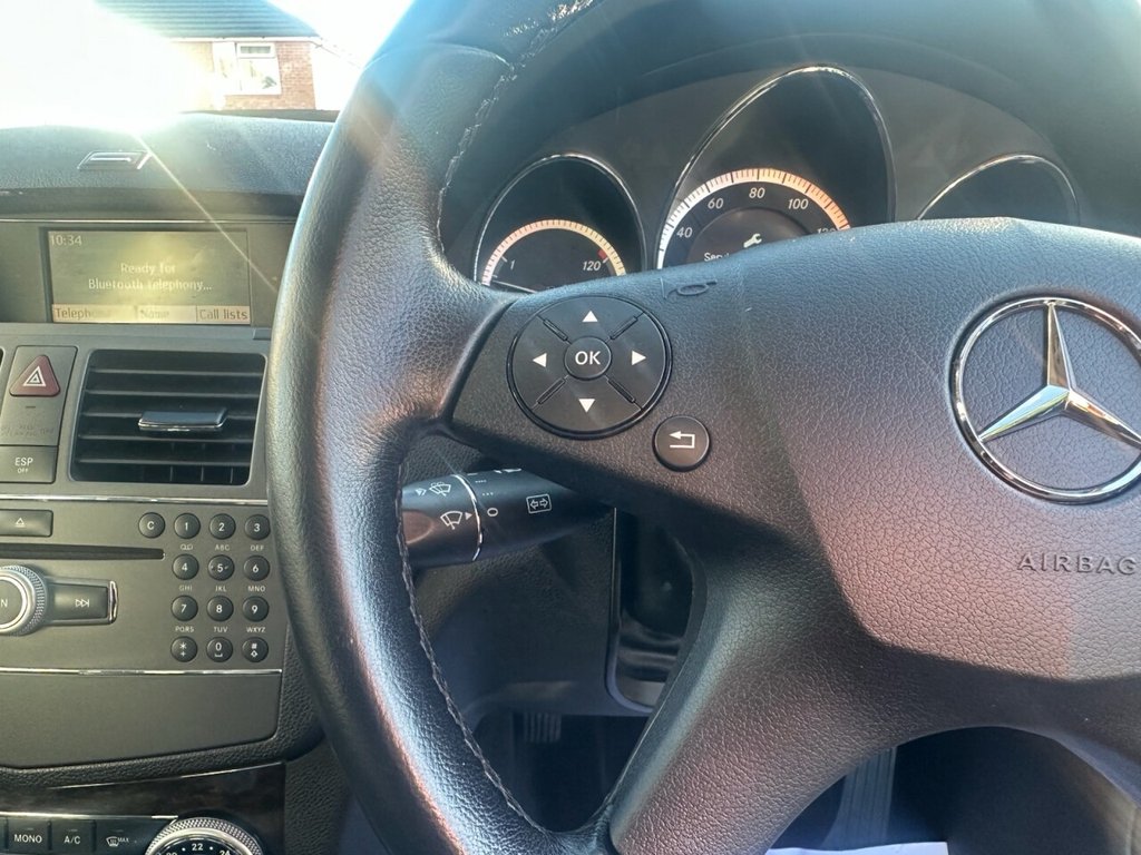 Used Mercedes-Benz C Class 2010 for sale - 76820355: Photo 10