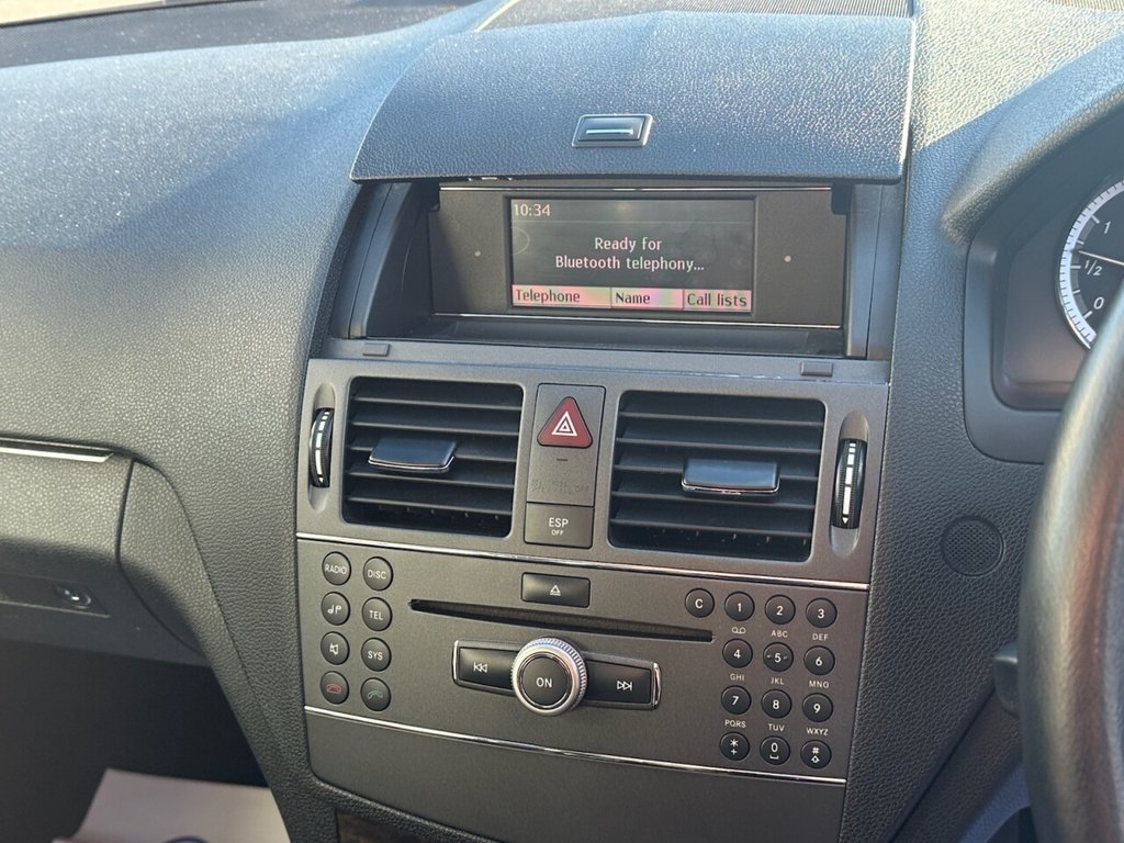 Used Mercedes-Benz C Class 2010 for sale - 76820355: Photo 11