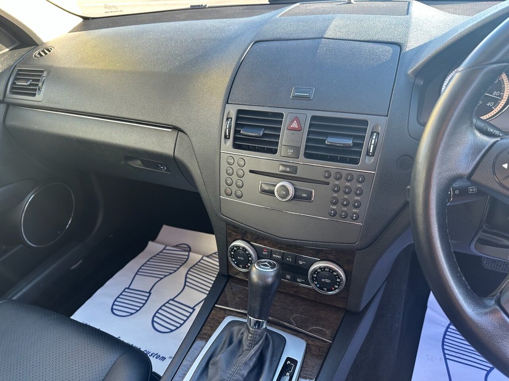 Used Mercedes-Benz C Class 2010 for sale - 76820355: Photo 12