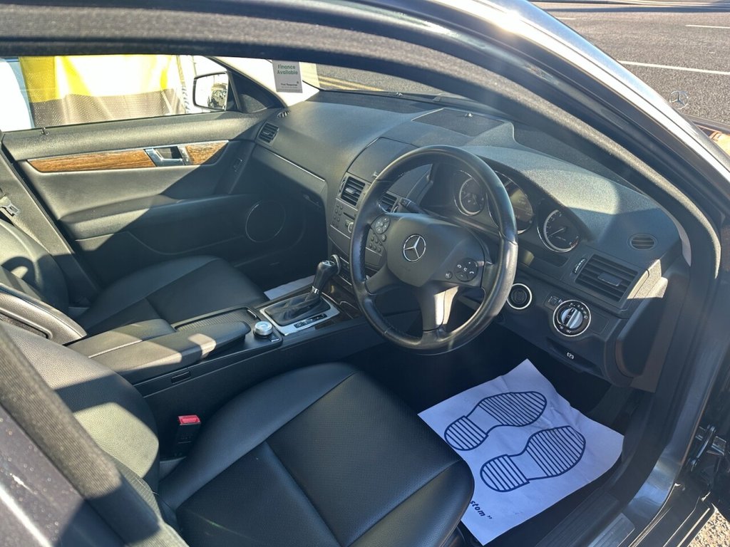 Used Mercedes-Benz C Class 2010 for sale - 76820355: Photo 18