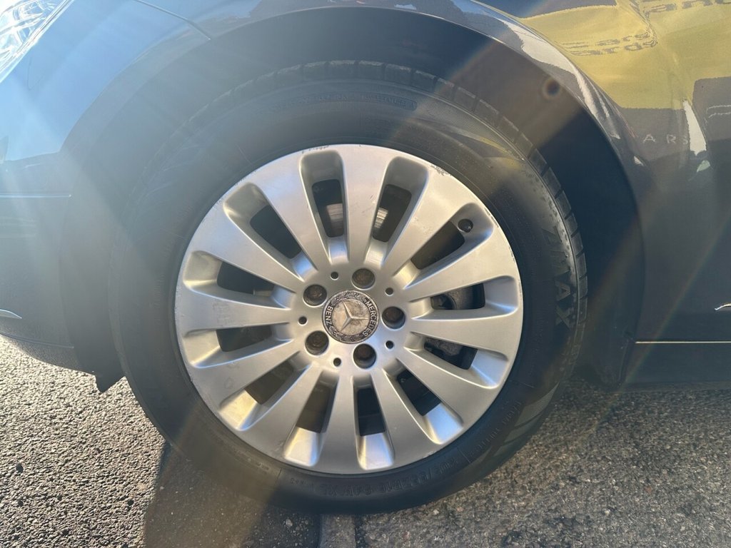 Used Mercedes-Benz C Class 2010 for sale - 76820355: Photo 35