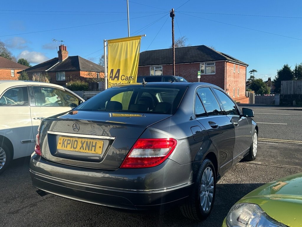 Used Mercedes-Benz C Class 2010 for sale - 76820355: Photo 7