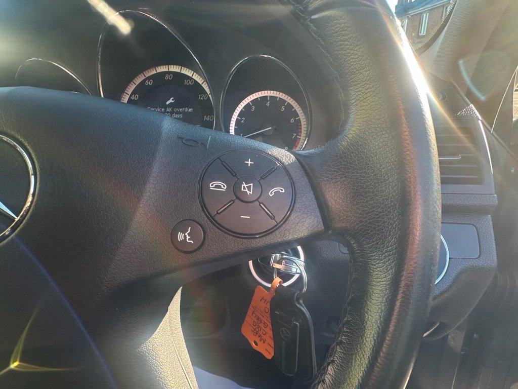 Used Mercedes-Benz C Class 2010 for sale - 76820355: Photo 9