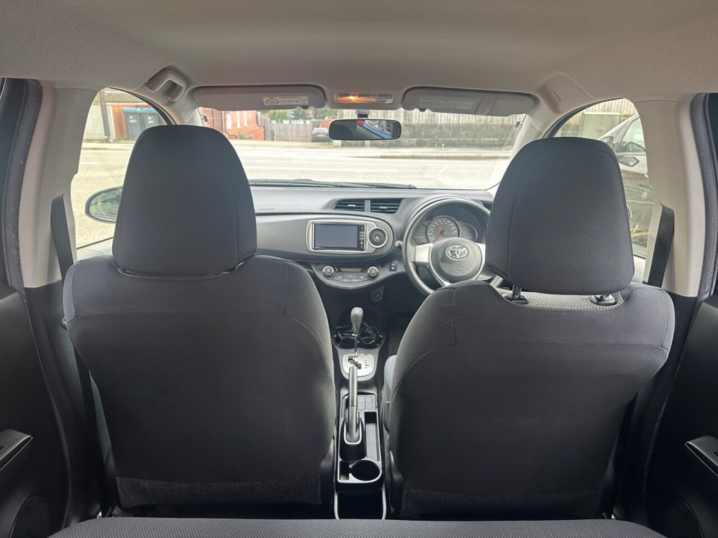 Used Toyota Vitz 2026 for sale - 77672643: Photo 18