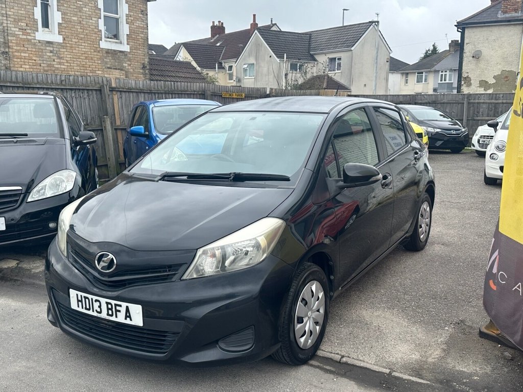 Used Toyota Vitz 2026 for sale - 77672643: Photo 3